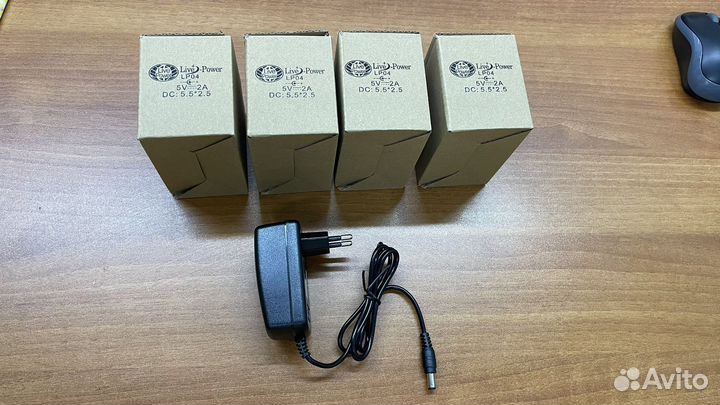 Оптом блоки питания 5в 2а новые от 10 штук
