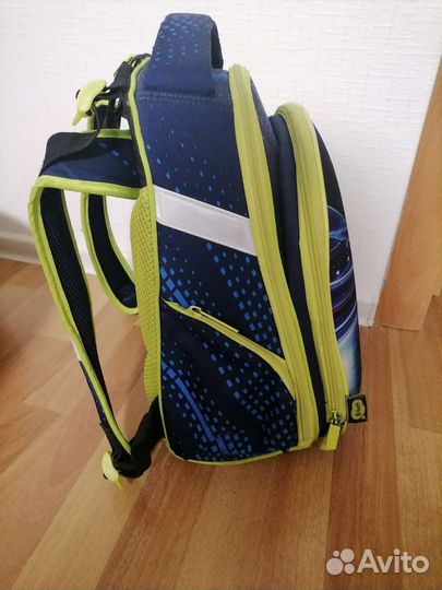 Школьный рюкзак