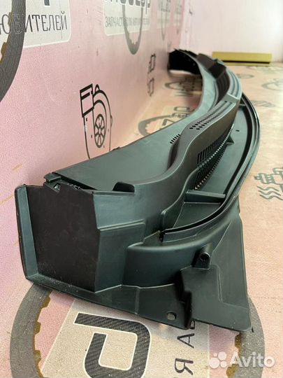 Жабо панель дворников Kia Rio 2011-2017