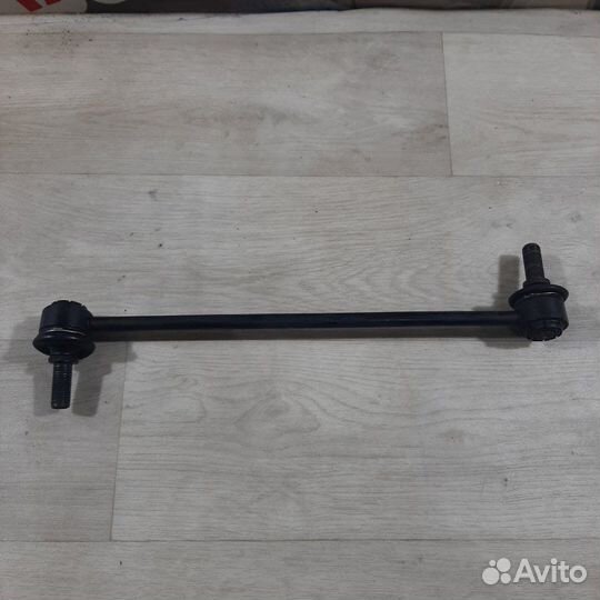 Стойка стабилизатора Chevrolet Cruze хэтчбек 2012