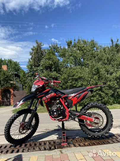 BSE Z10