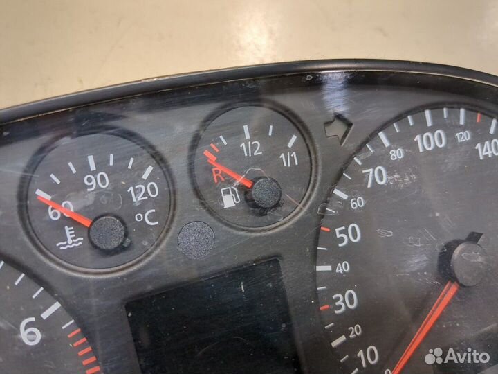 Щиток приборов Audi A6 (C5)