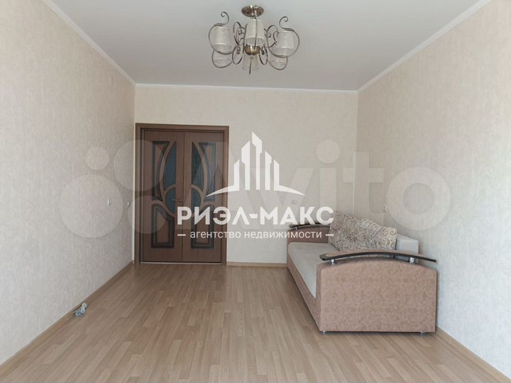 2-к. квартира, 66,4 м², 5/12 эт.