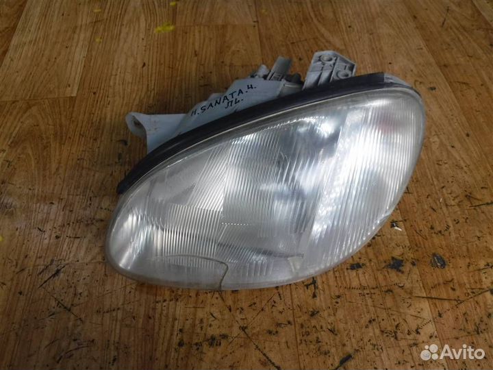 Фара левая Hyundai Sonata IV (EF) 1998-2001