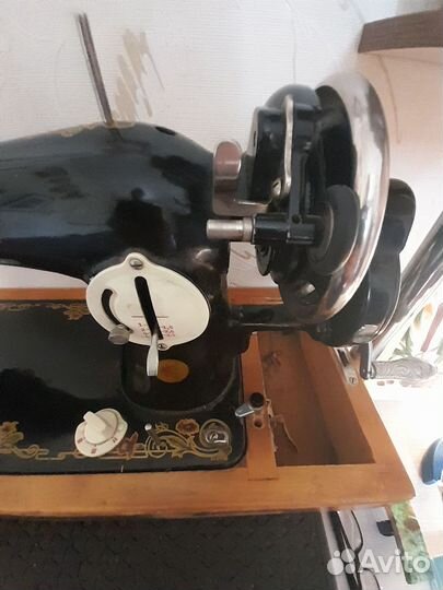 Продаю швейную машинку Подольск