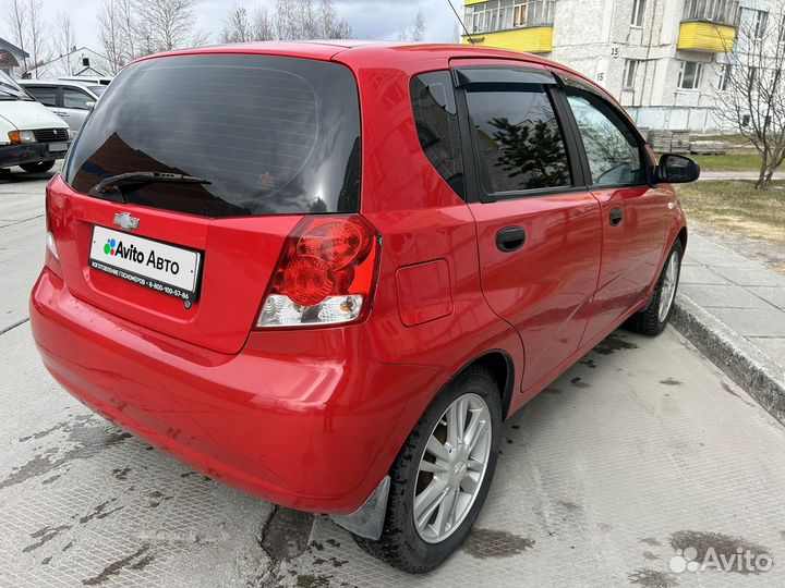 Chevrolet Aveo 1.4 МТ, 2007, битый, 185 000 км