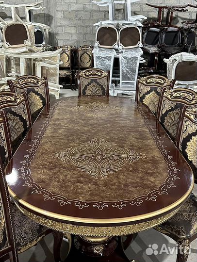 Стол и стулья от производителя. В наличии