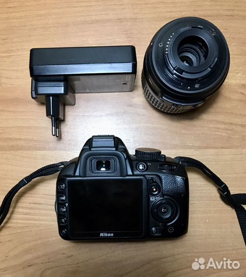 Зеркальная фотокамера Nikon D3100 kit