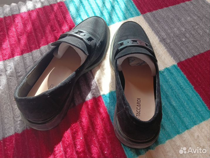 Лоферы женские 39 размер