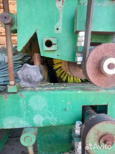 Брошировальный станок