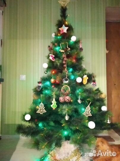 Елка искусственная