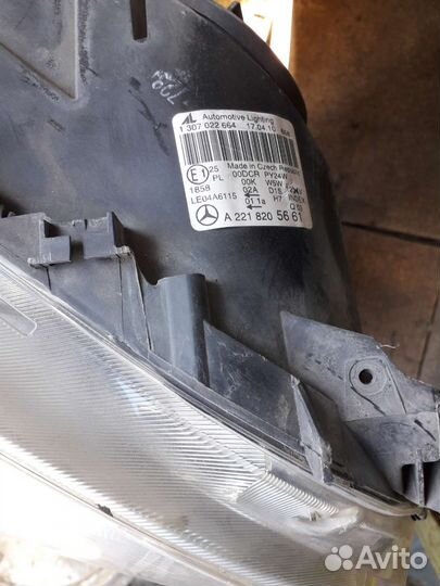 Фара правая mercedes 221
