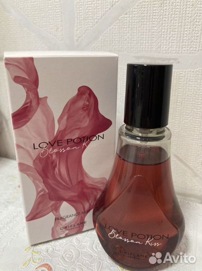 Парфюм/спрей для тела Love Potion Blossom Kiss