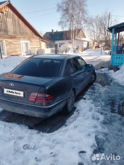 Mercedes-Benz E-класс 2.3 AT, 1997, битый, 470 000 км