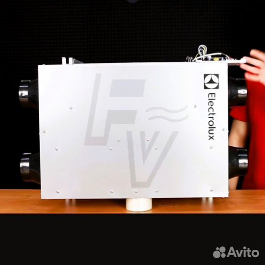 Приточно-вытяжная установка Electrolux Epvs 200