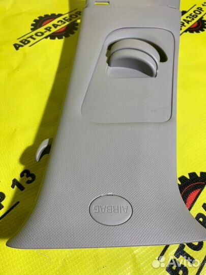 Обшивка стойки правая Kia Sportage QL 2.0 2017