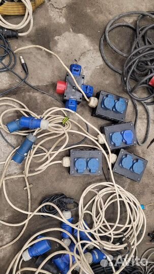 Подкатная тележка для кейсов мультикор