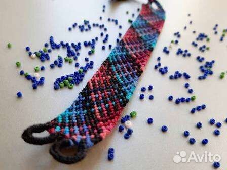 Плетение фенечек на заказ