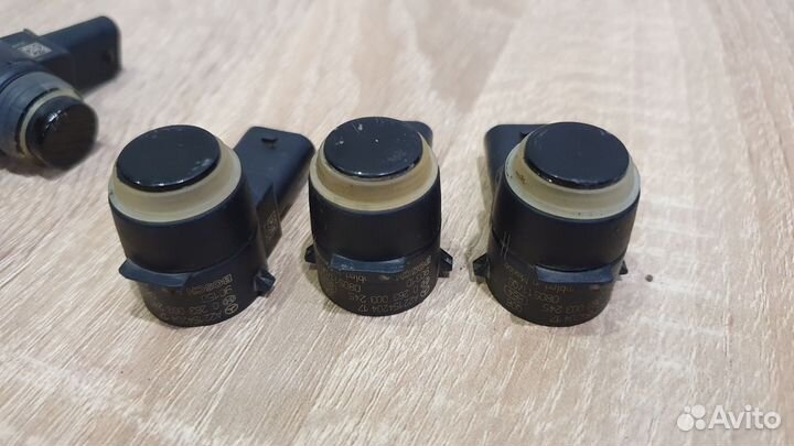 Парктроник Mercedes A2215420417