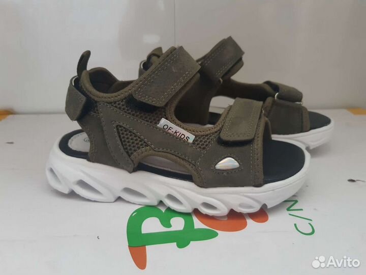 Сандали босоножки светящиеся