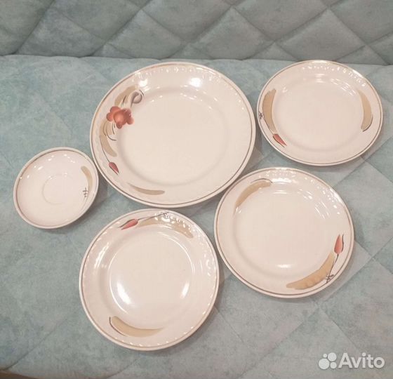 Тарелки, селедочницы