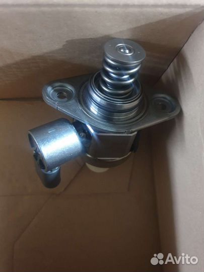 Топливный насос тнвд Шкода Октавия 06K 127 025 H