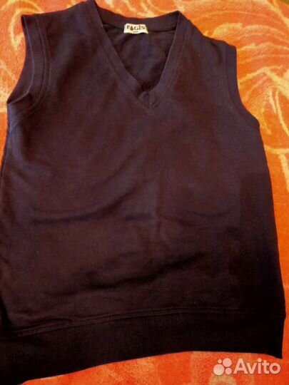 Жилетка для мальчика 134 140