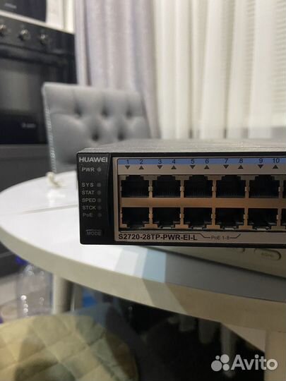 Коммутатор huawei S2720