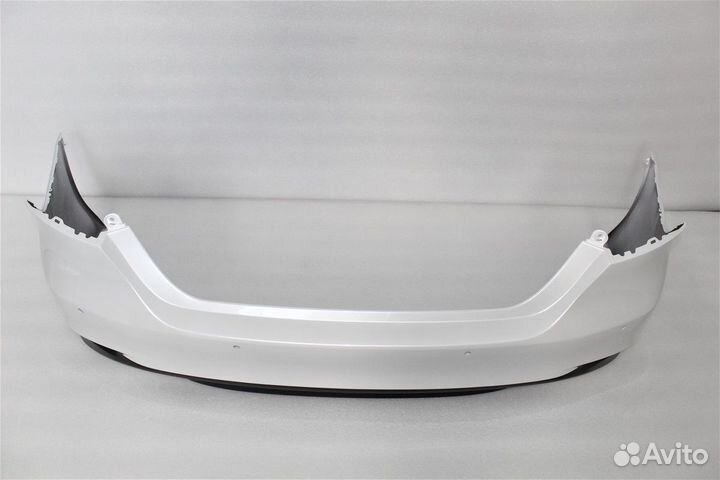 Camry 70 Рестайлинг задний бампер без дефектов