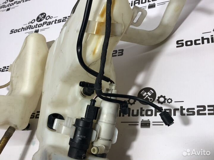 Бачок омывателя стекла Mercedes W211