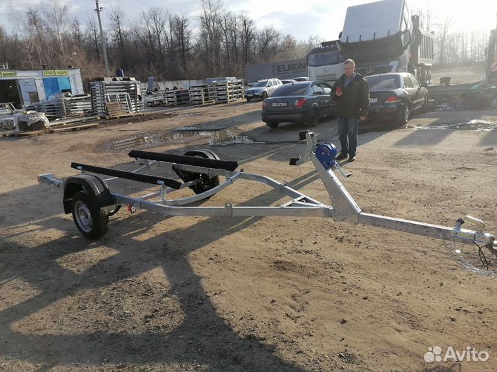 Прицеп лодочный с опорным колесом мзса