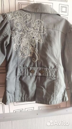 Куртка - пиджак с вышивкой, 128