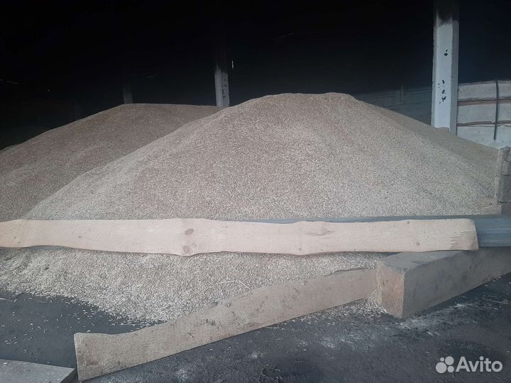 Зерно пшеница ячмень