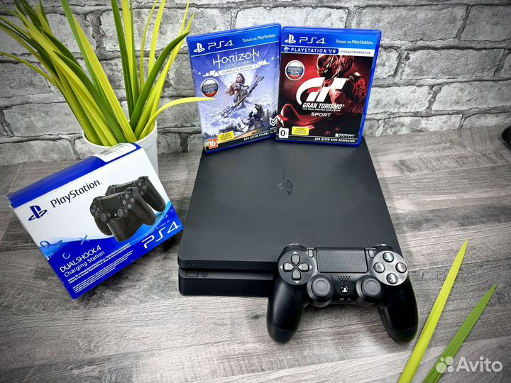 Игровая приставка Sony PS4 Slim + Игры