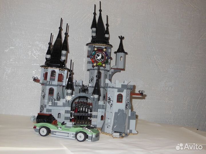 Lego Monster Fighters №9468 - Замок Дракулы