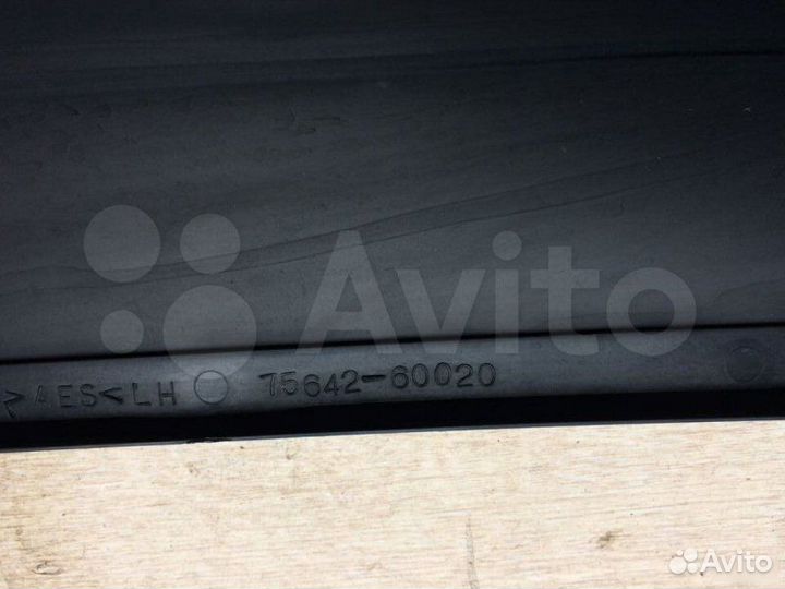 Стекло глухое левое Toyota Land Cruiser 100