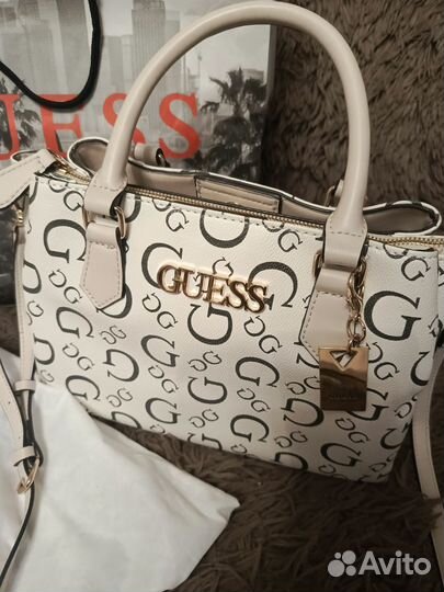 Сумка женская через плечо guess