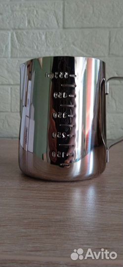 Питчер для молока