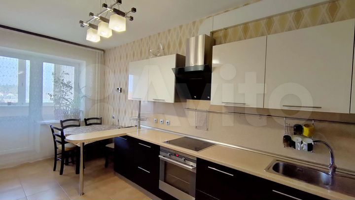 3-к. квартира, 85,3 м², 8/9 эт.