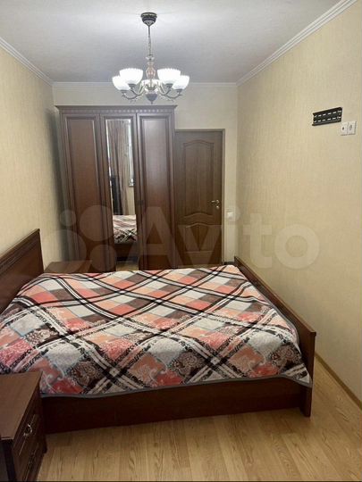 2-к. квартира, 64 м², 1/3 эт.