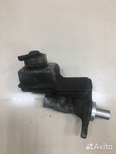 Главный тормозной цилиндр