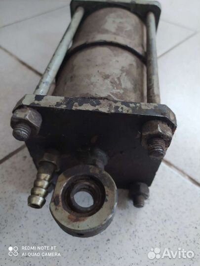 Пневмокамера,пневмоцилиндр