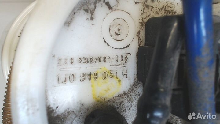 Насос топливный электрический Volkswagen Golf 4, 2