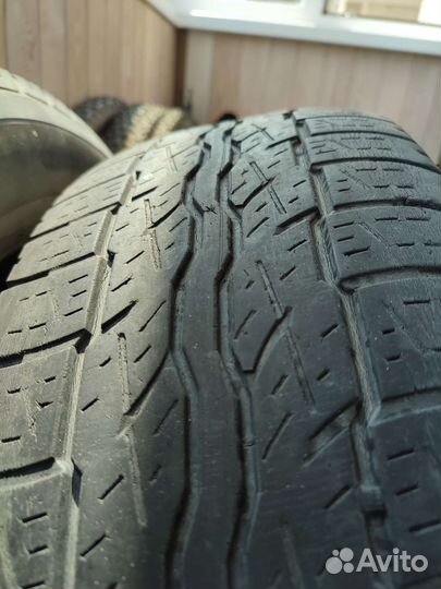 Bridgestone Dueler H/T 687 225/65 R17