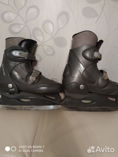 Коньки фигурные