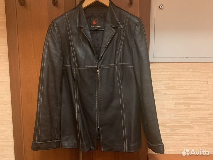 Курта кожа 46-48, 54-56