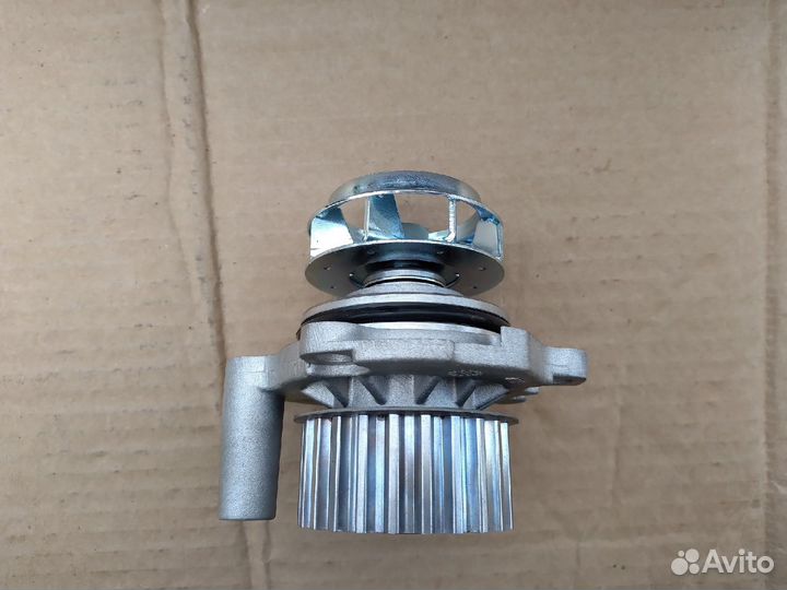 Водяной насос gates помпа vag 1.8T
