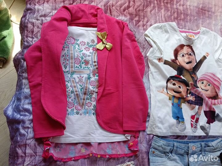 Пакетом шорты и футболки