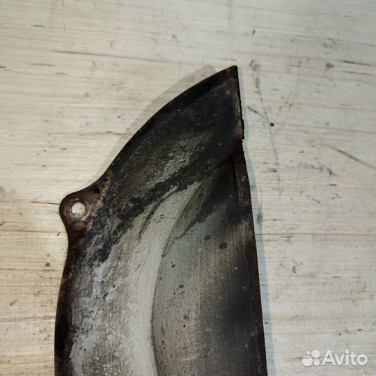 Пыльник картера Hyundai Santamo