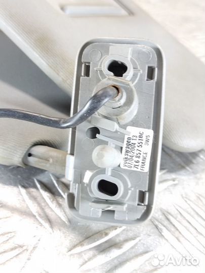 Козырек солнцезащитный Volkswagen Touareg 2002 201